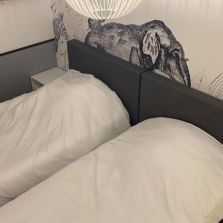 Appartement Luxueux Climatise Avec Terrasse, 6 Couchages - 17Eme Arrondissement De Paris Clichy Exterior foto